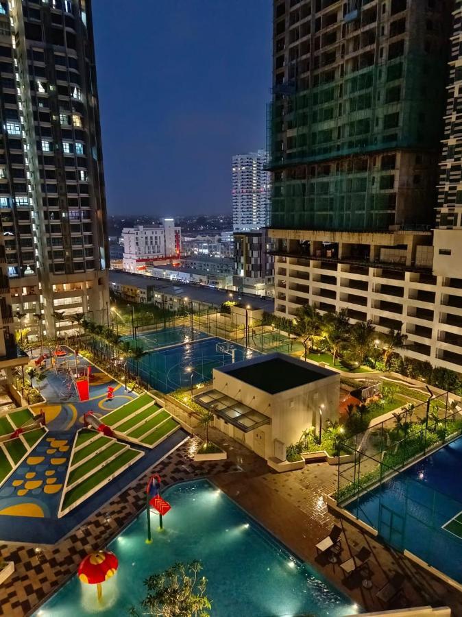 Luxury Couple Suites L Free Netflix L Massage Chair L Bathtub L Wifi 200Mbps L Town Area Bali Residence Malacca Екстер'єр фото