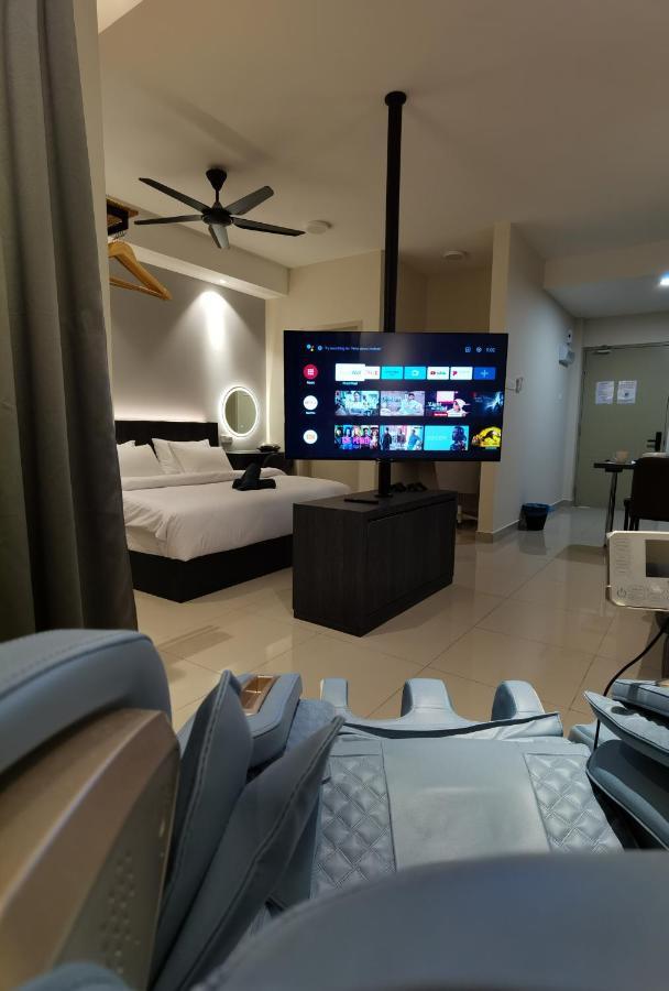 Luxury Couple Suites L Free Netflix L Massage Chair L Bathtub L Wifi 200Mbps L Town Area Bali Residence Malacca Екстер'єр фото