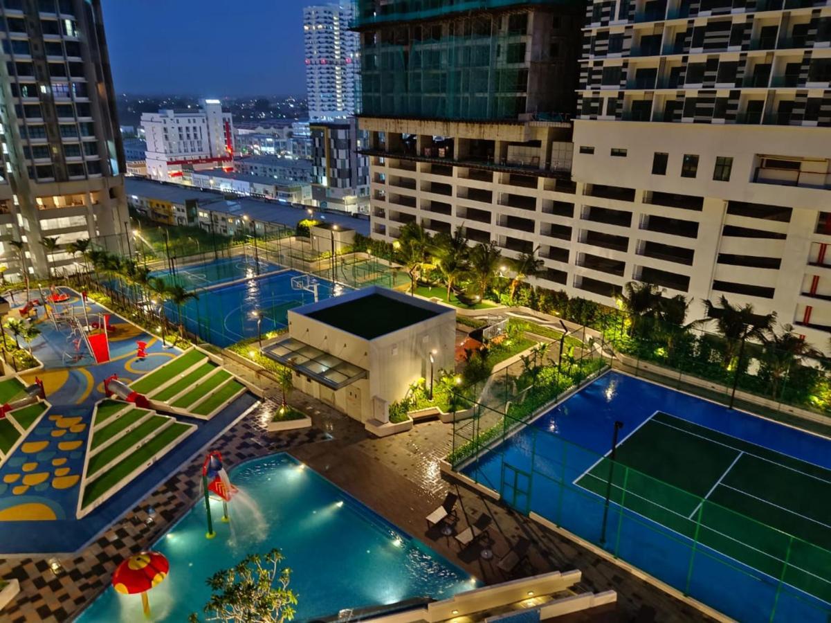 Luxury Couple Suites L Free Netflix L Massage Chair L Bathtub L Wifi 200Mbps L Town Area Bali Residence Malacca Екстер'єр фото