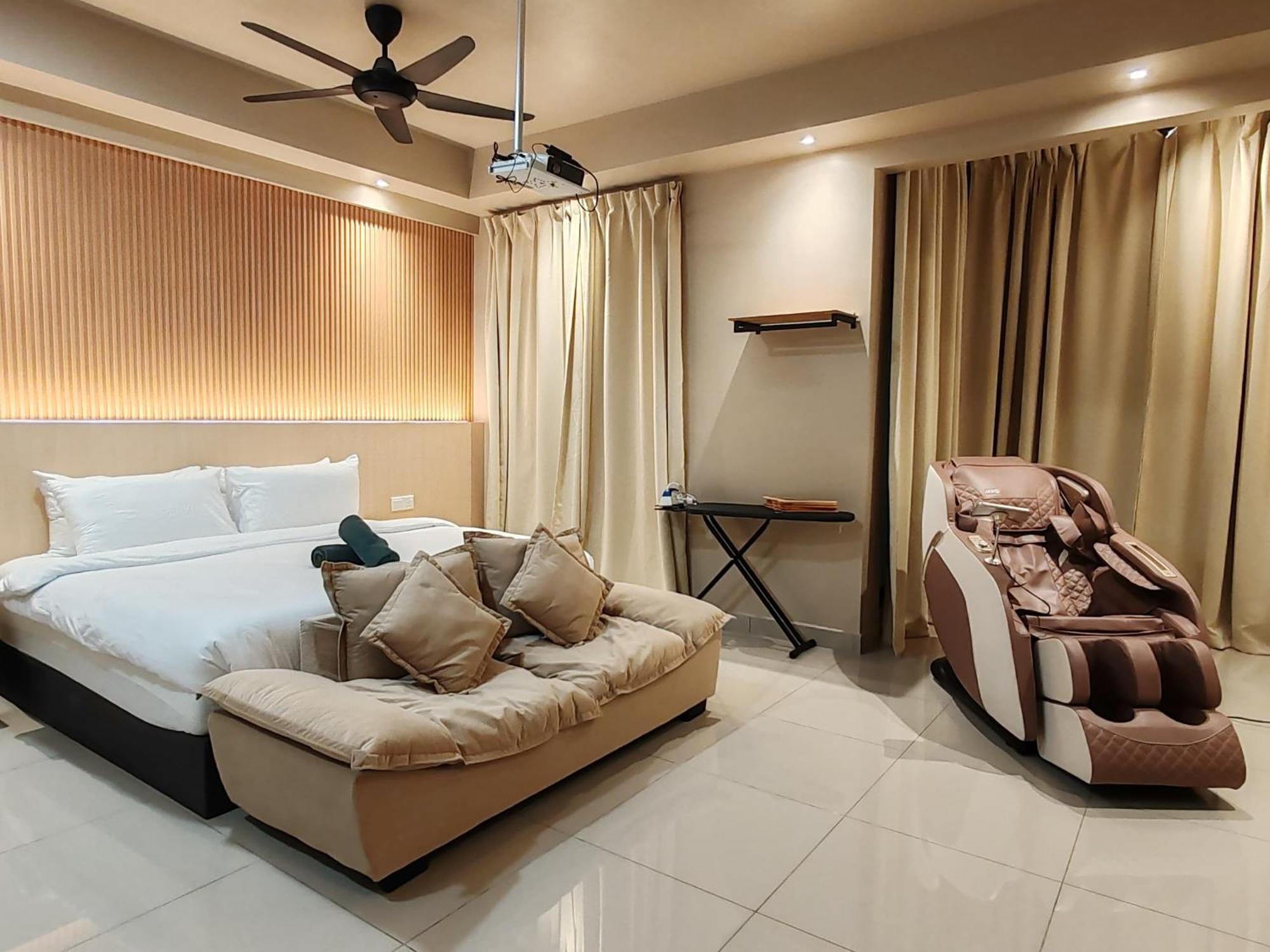 Luxury Couple Suites L Free Netflix L Massage Chair L Bathtub L Wifi 200Mbps L Town Area Bali Residence Malacca Екстер'єр фото