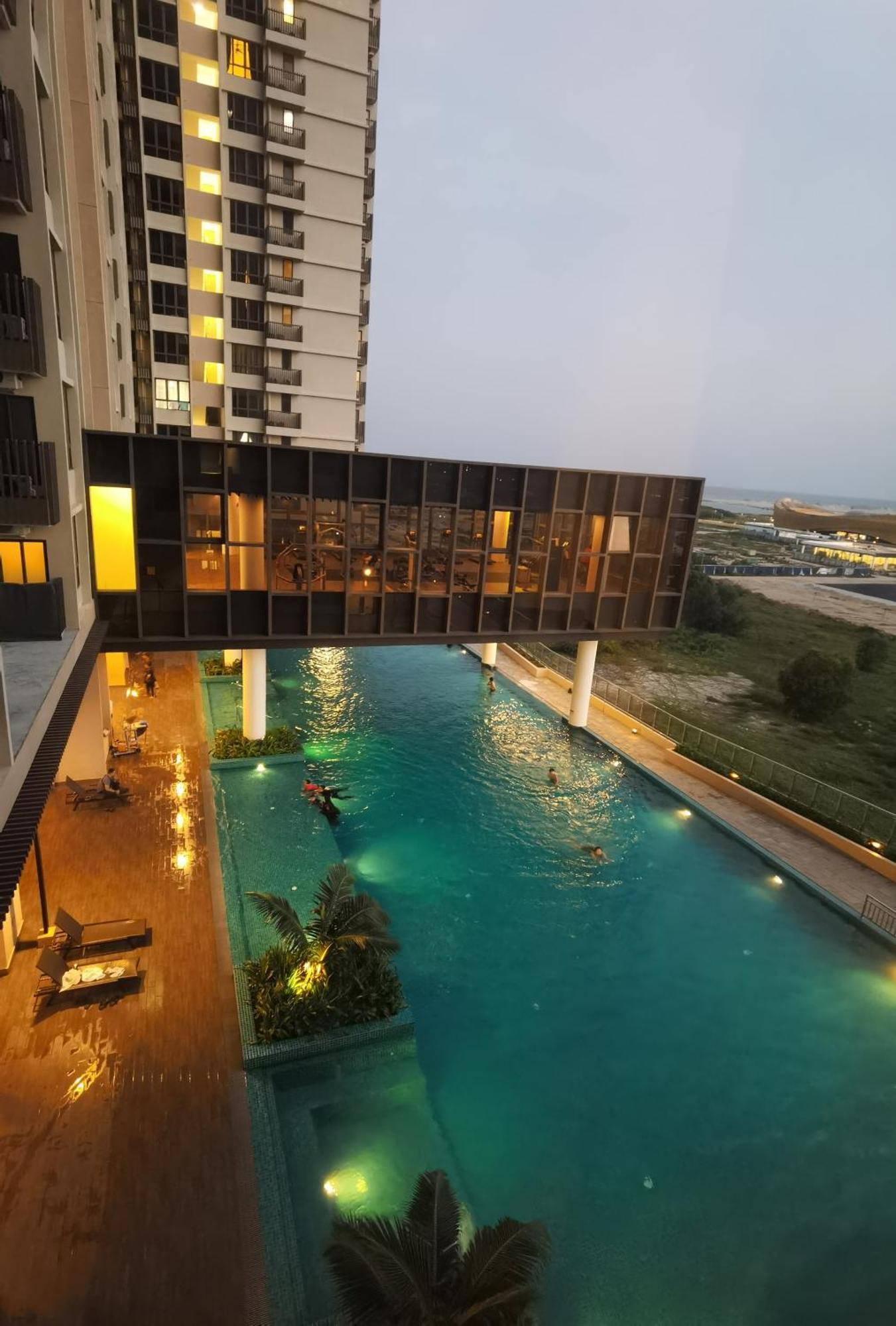Luxury Couple Suites L Free Netflix L Massage Chair L Bathtub L Wifi 200Mbps L Town Area Bali Residence Malacca Номер фото
